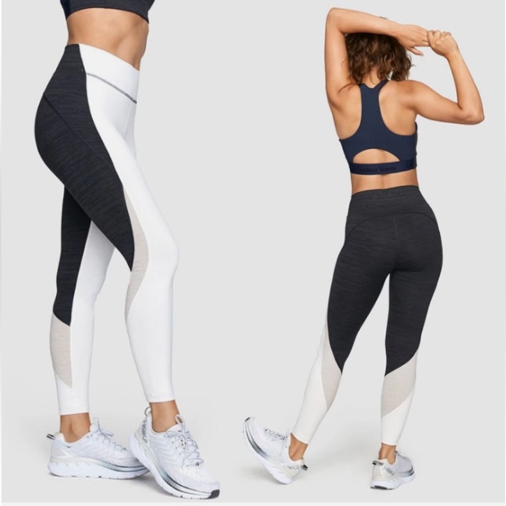 Outdoor Voices TechSweat Zoom Leggings